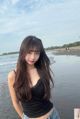 “Xu Ci”, a doce menina de olhos grandes mostra sua boa figura para seduzir você (10P)