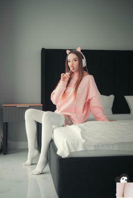 (Suicide Girls) 01 de agosto de 2025 – Alice Vibes – Suicide Barbie (54P)