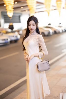 Wang Xinyao – meias brancas (120P)