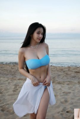 A linda menina de olhos grandes “Cai Ruixue” tem sulcos profundos no peito e os seios são tão grandes que estão prestes a transbordar (10P)