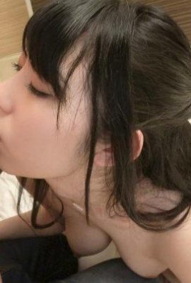 Esposa peituda, tem que tomar um creampie na cozinha para ficar satisfeita, então cuida de um (11P)