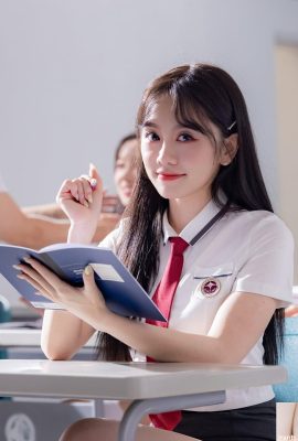 A aparência doce de “Ruotong” esconde um corpo sedutor (10P)