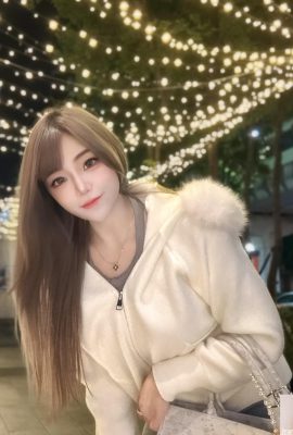 “Zhen’er” tem um rosto bonito… o charme de seu corpo rechonchudo é irresistível (10P)