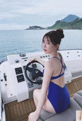 A temperamental celebridade da Internet “Lucy Huang” tem olhos lacrimejantes e poder ilimitado (10P)