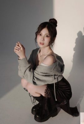 A Deusa “Wang Ruyin” tem grandes olhos lacrimejantes, cheios de eletricidade e um sentimento de amor (10P)