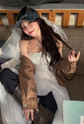 Desenvolvimento inesperado! Lin Xiang tem uma figura doce de líder de torcida e uma proporção de busto feroz que é incrível (14P)